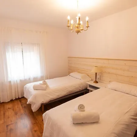 Casa Bachato, Esqui En *